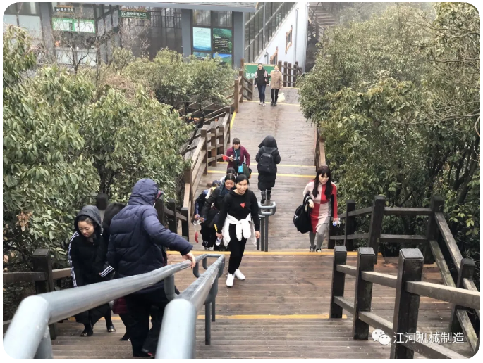江苏麻豆成人电影女神节的旅游纪录